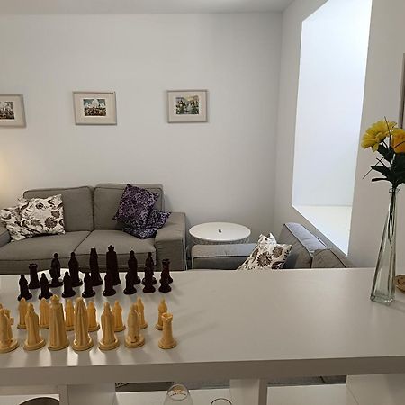 2-Centro Hab Compartida Masculina 8X Bed & Breakfast Madrid Exterior photo