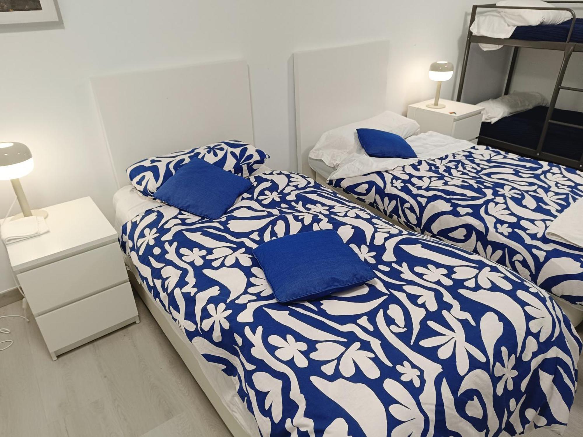 2-Centro Hab Compartida Masculina 8X Bed & Breakfast Madrid Exterior photo